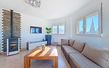 Property slide 23