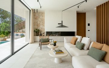 Property slide 8