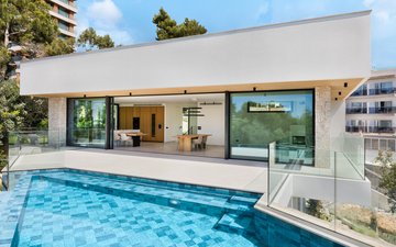 Property slide 15