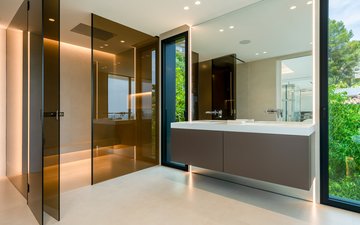 Property slide 19