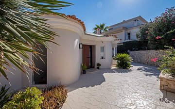 Property slide 15