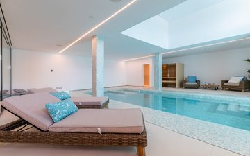 Property slide 16