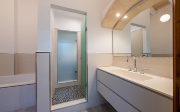 Property slide 19