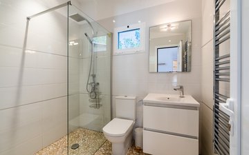 Property slide 24