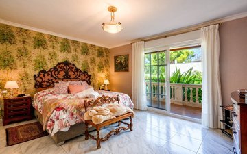 Property slide 16