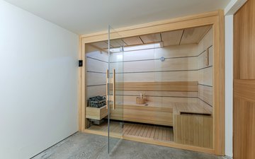 Property slide 21