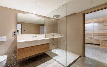 Property slide 22