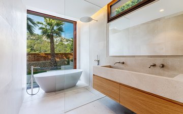 Property slide 17
