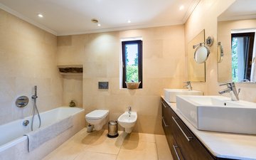 Property slide 18