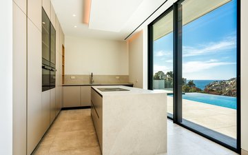 Property slide 6