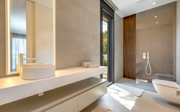 Property slide 20