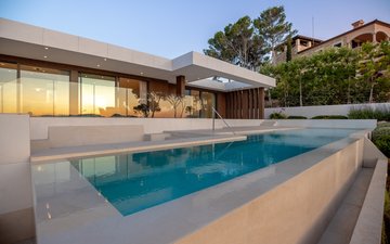 Property slide 25