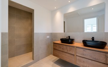 Property slide 9