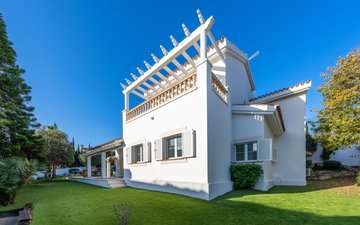 Property slide 15