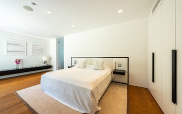 Property slide 21