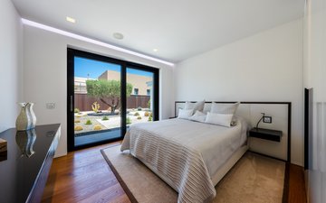 Property slide 17