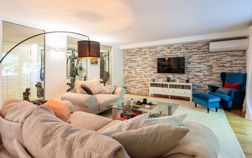 Property slide 20