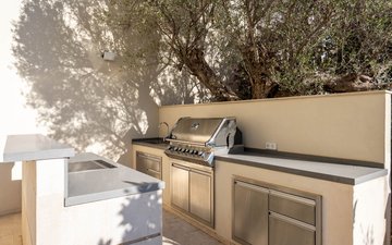 Property slide 18