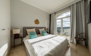 Property slide 15