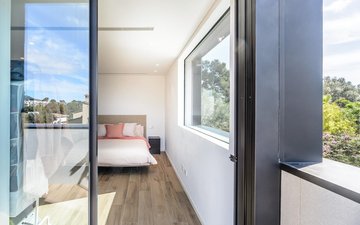 Property slide 18