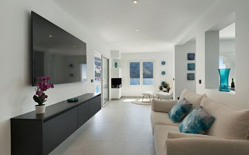 Property slide 9