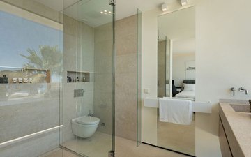 Property slide 25