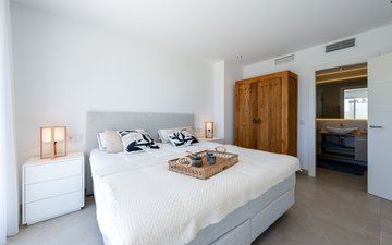 Property slide 15