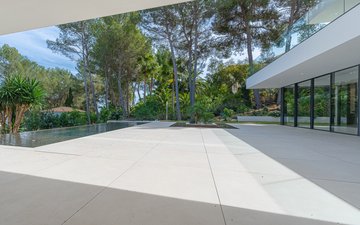 Property slide 19