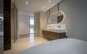 Property slide 62