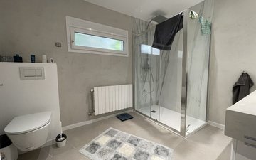 Property slide 7