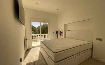 Property slide 24