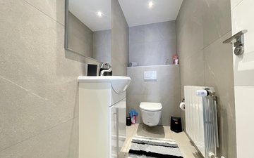 Property slide 18