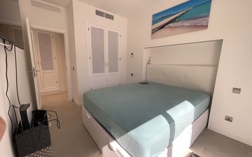 Property slide 22
