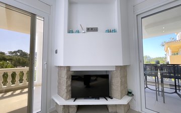 Property slide 17