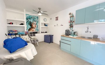 Property slide 38