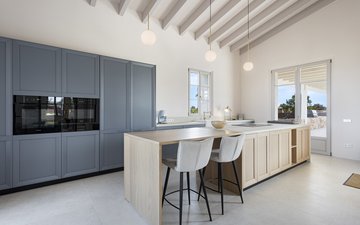 Property slide 15