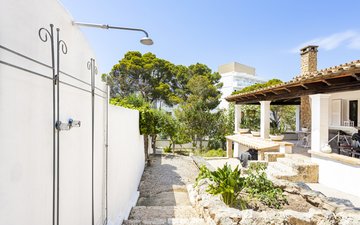 Property slide 7