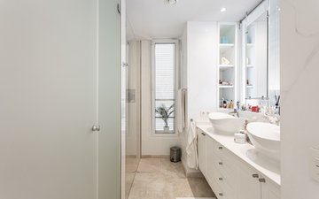 Property slide 20