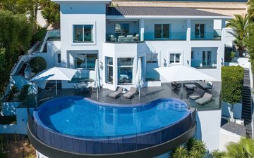 Property slide 16