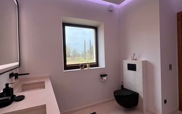 Property slide 108
