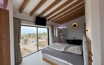 Property slide 46