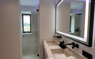 Property slide 115