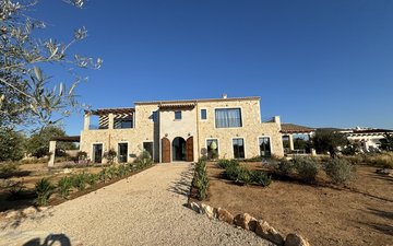 Property slide 20