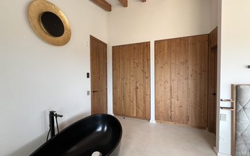 Property slide 72