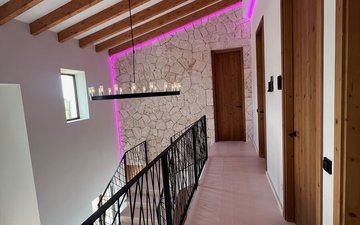 Property slide 90
