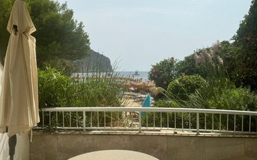 Property slide 4