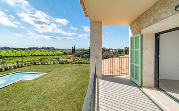 Property slide 14