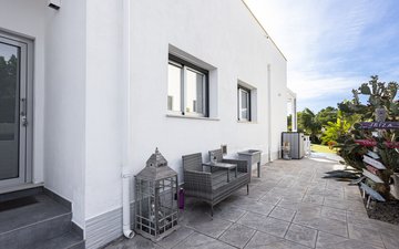 Property slide 27