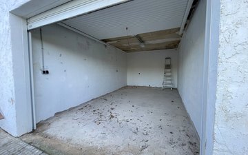 Property slide 24