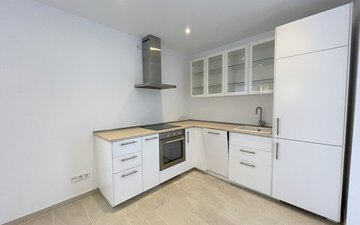 Property slide 15